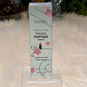 SOQU Revitalizing Snail Peptide Serum